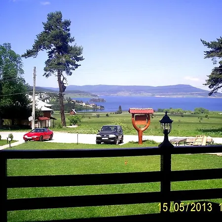 Guest house Family Stoyan Tsigov Chark